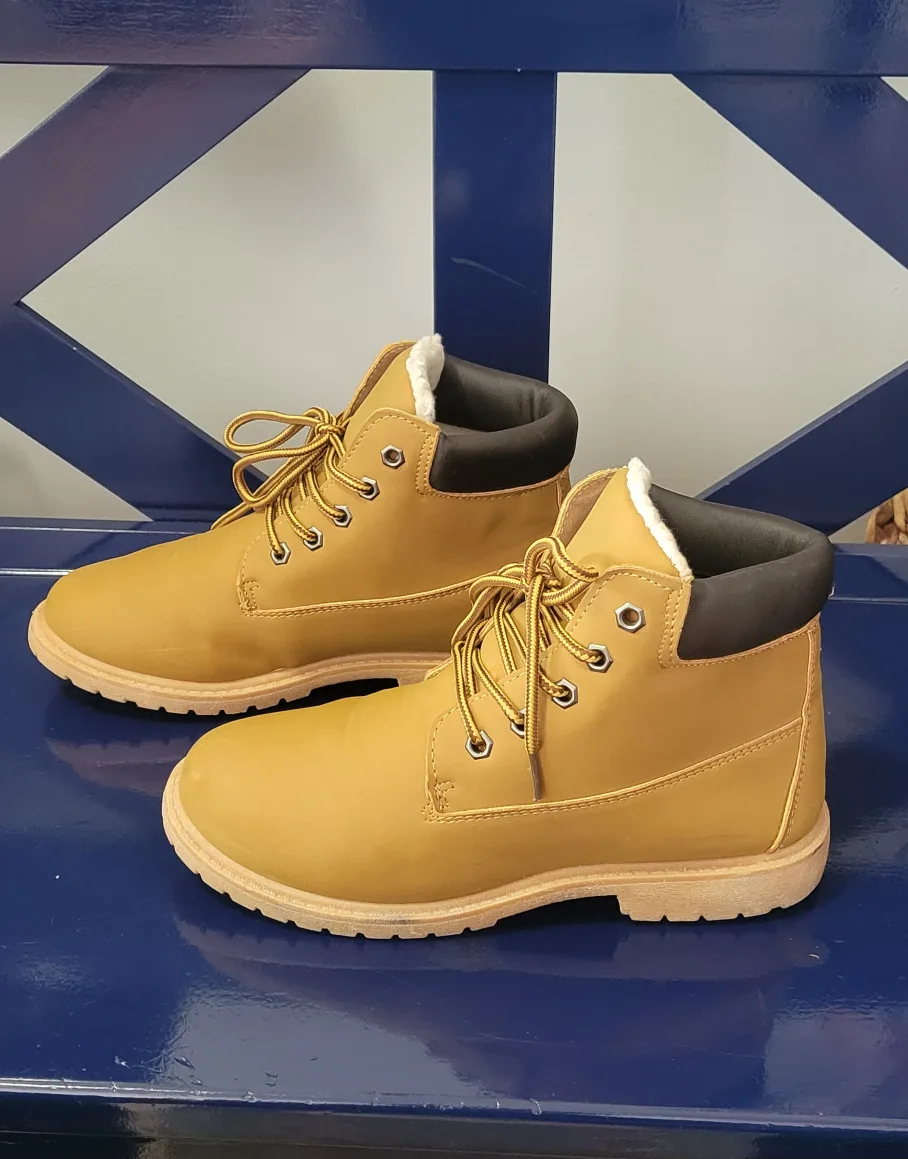 🥕 Fall Boots For Youth Size 5 Urban Heritage Boots image indicator(2)