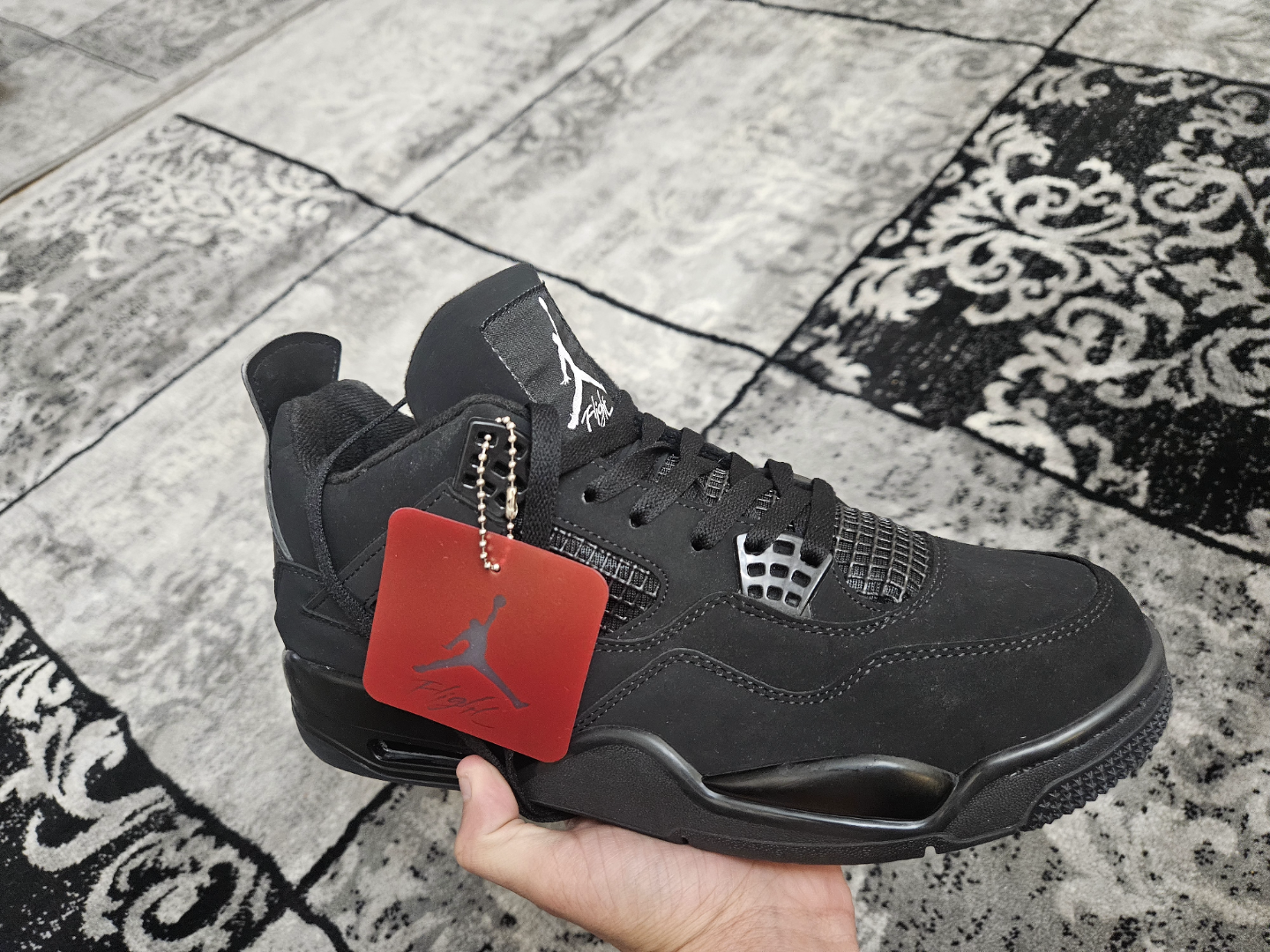 Jordan 4 Black Cat Size 9.5