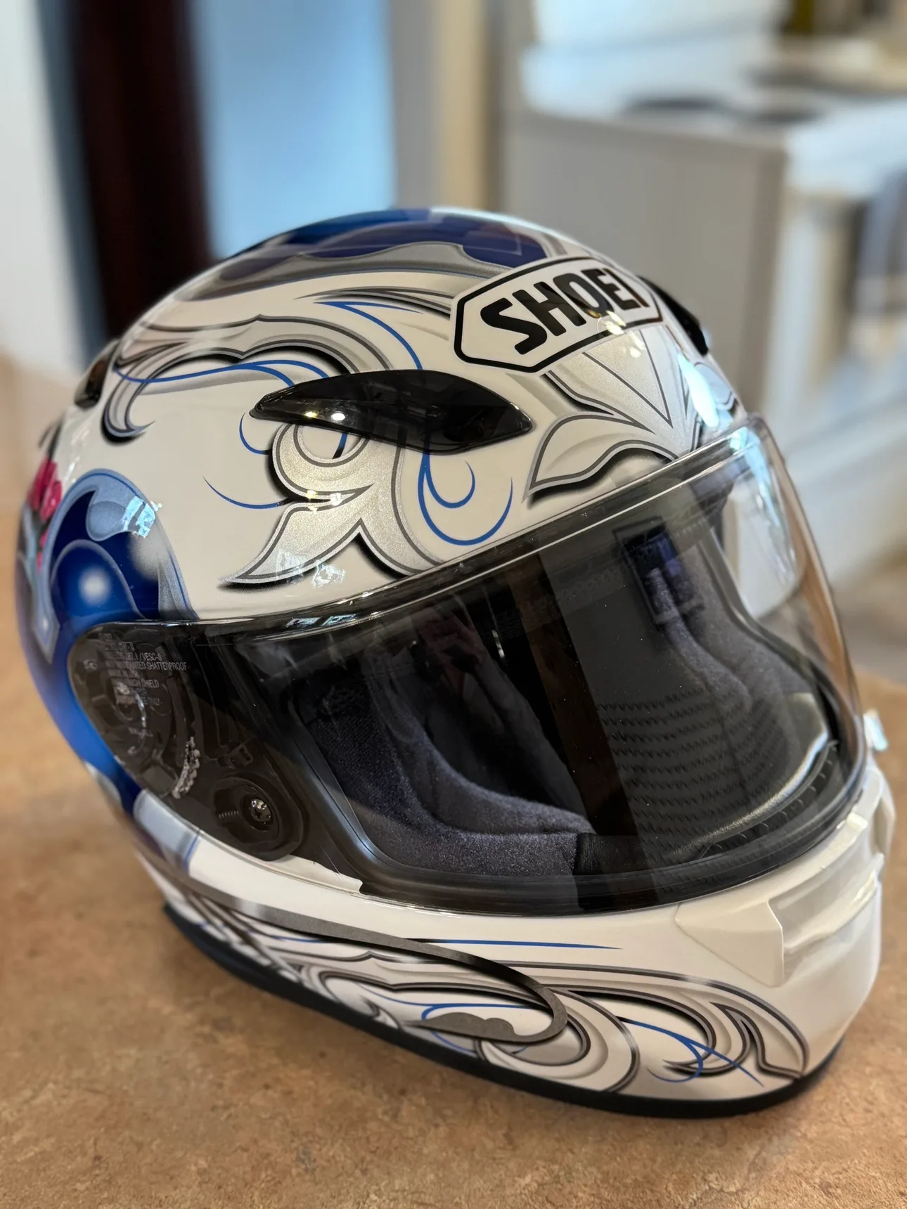 Shoei Blue and White XS Motorcycle Helmet image indicator(3)