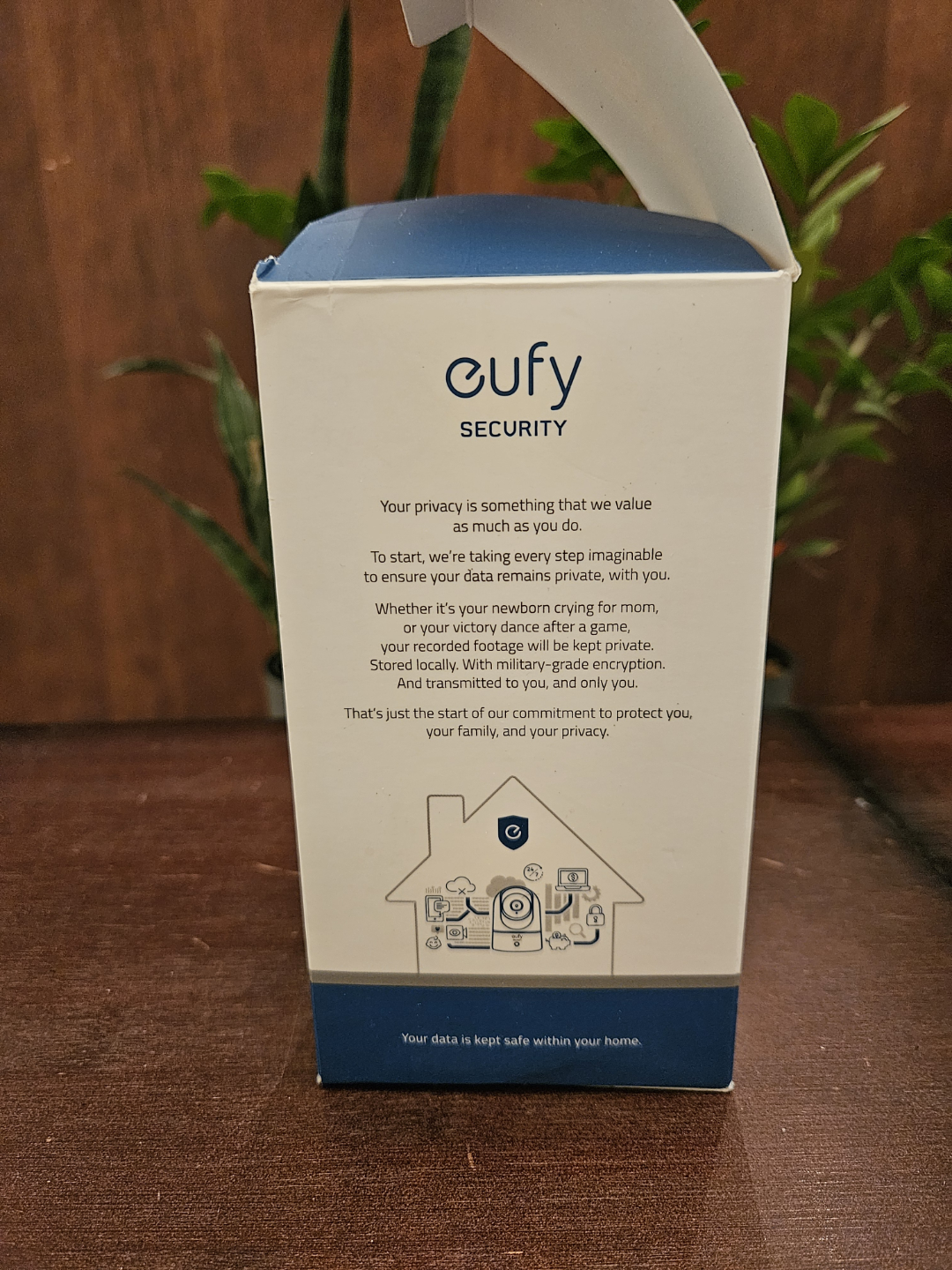 Moving Out Sale‼️Eufy Security Indoor Camera 2K Resolution - photo 2