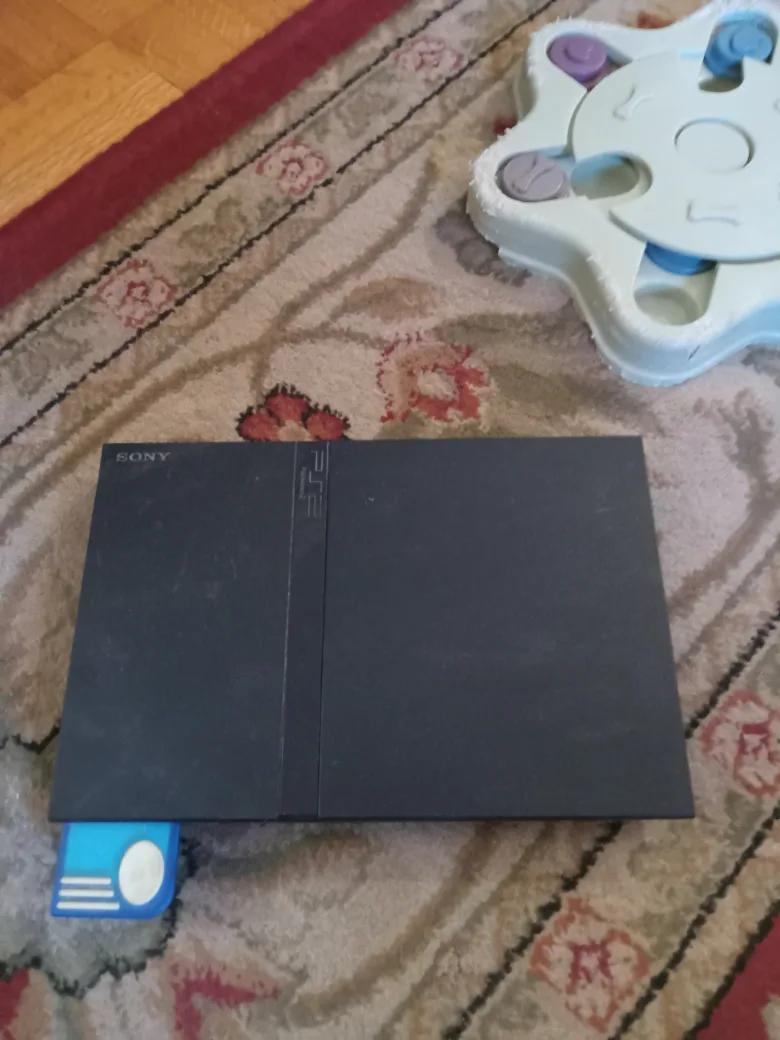 Sony PlayStation 2 Console image indicator(5)