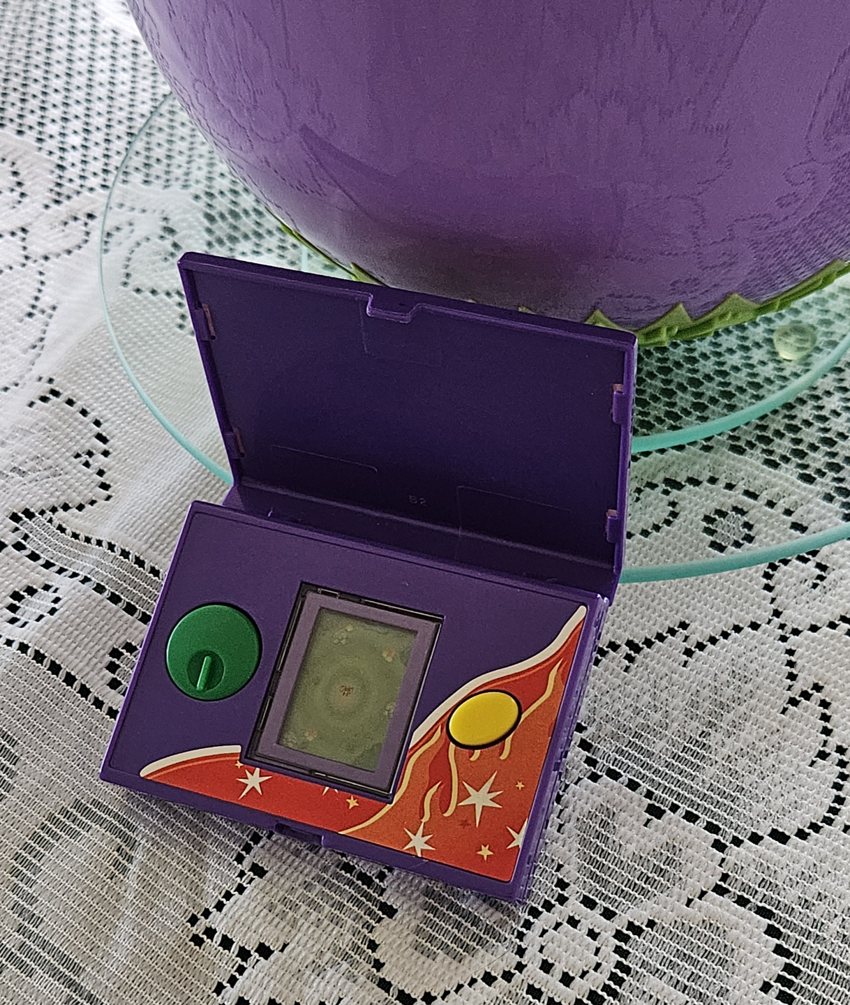 Vintage Spyro the Dragon Handheld Game - photo 2