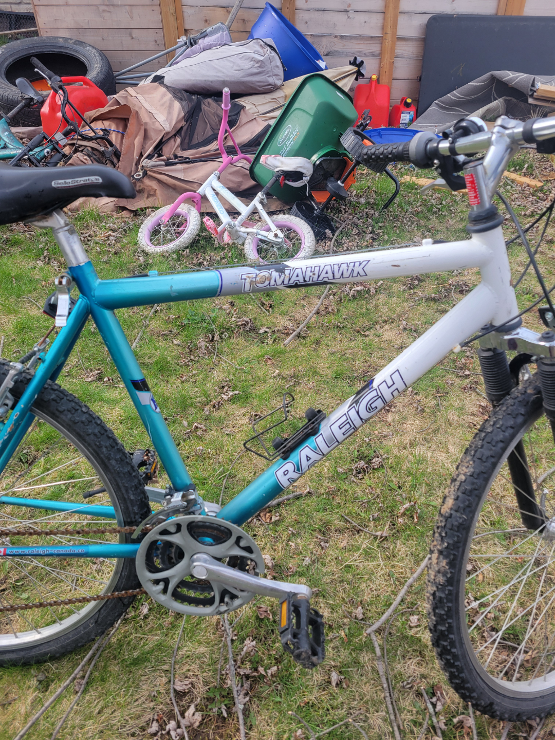Raleigh Tomahawk Mountain Bike - photo 3