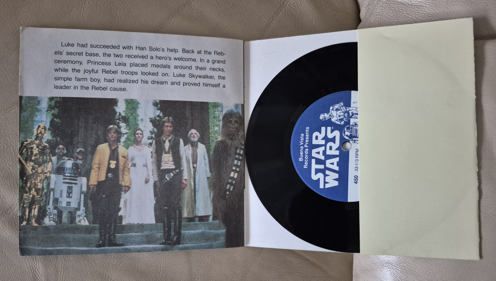 Vintage Star Wars Read-Along Book and Record - photo 3