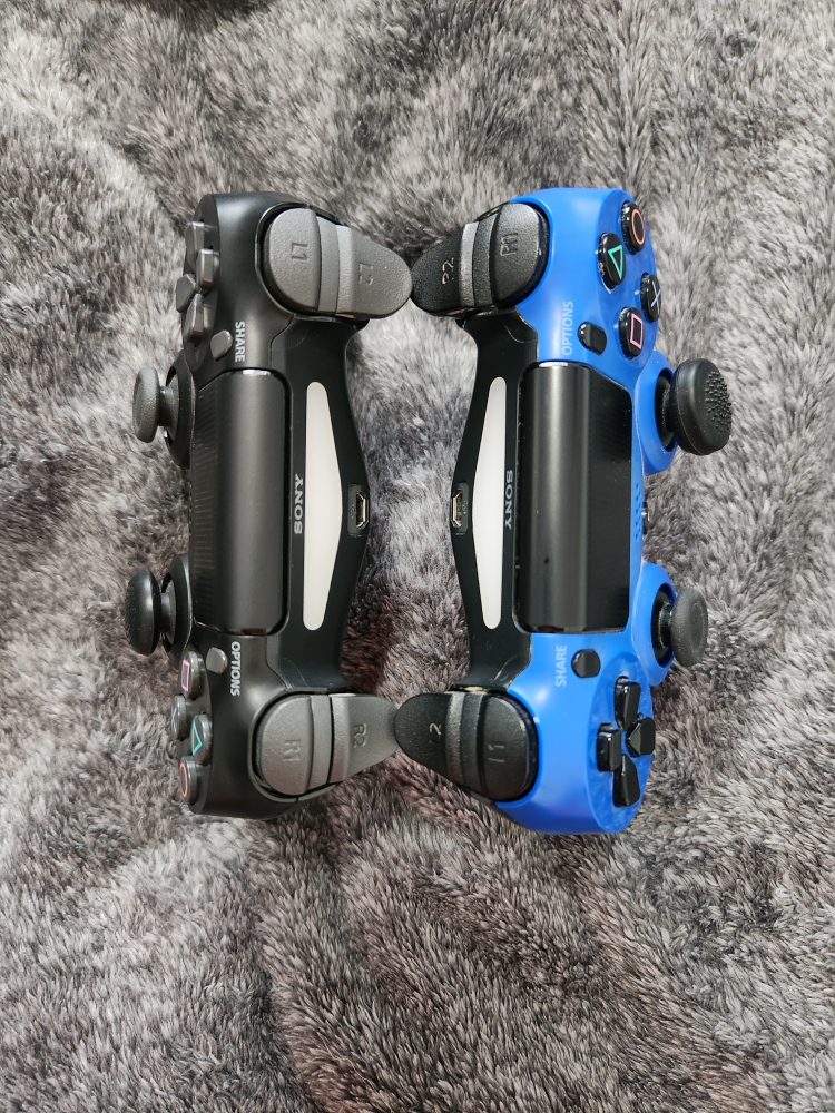 Two PS4 Controllers - photo 3
