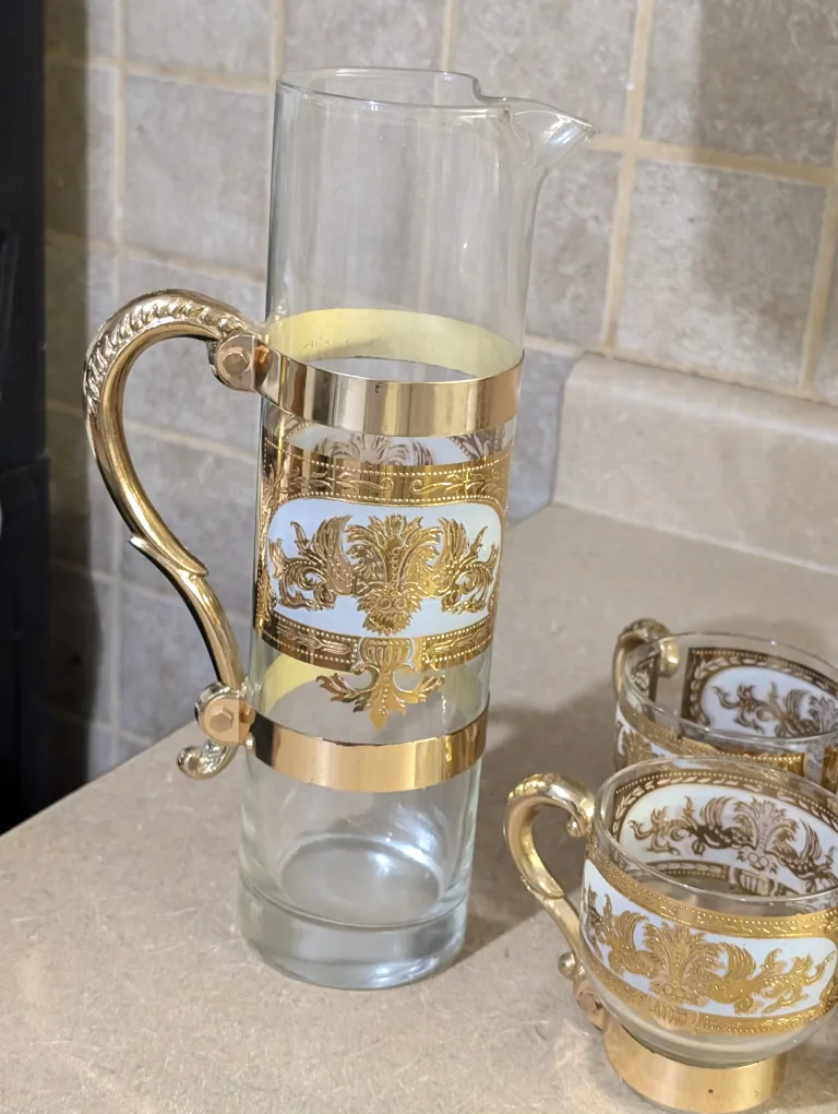 Vintage Gold & Glass Drink Set - Pitcher & 6 Cups image indicator(5)