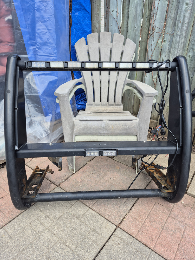 Setina push bar with lights