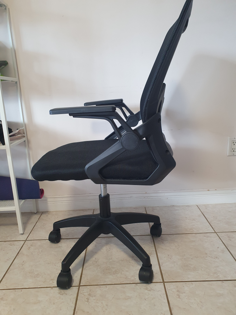 Black Mesh Office Chair with Adjustable Arms - photo 3