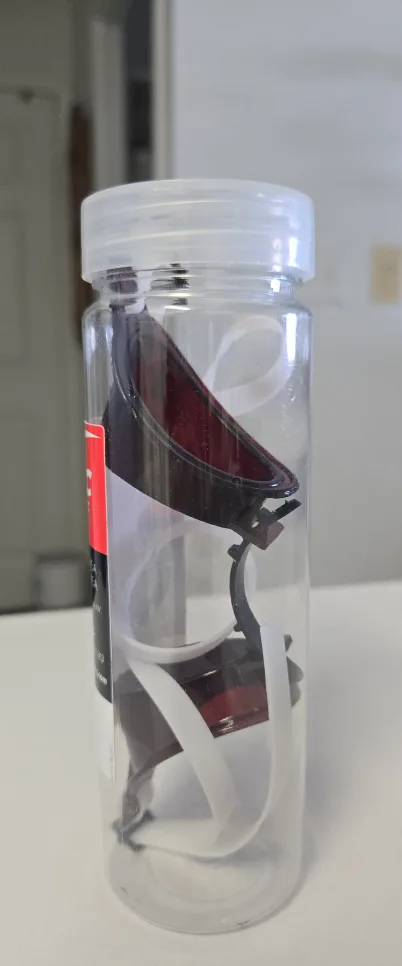 UV Protective Patient Goggle – Amber Tint image indicator(7)