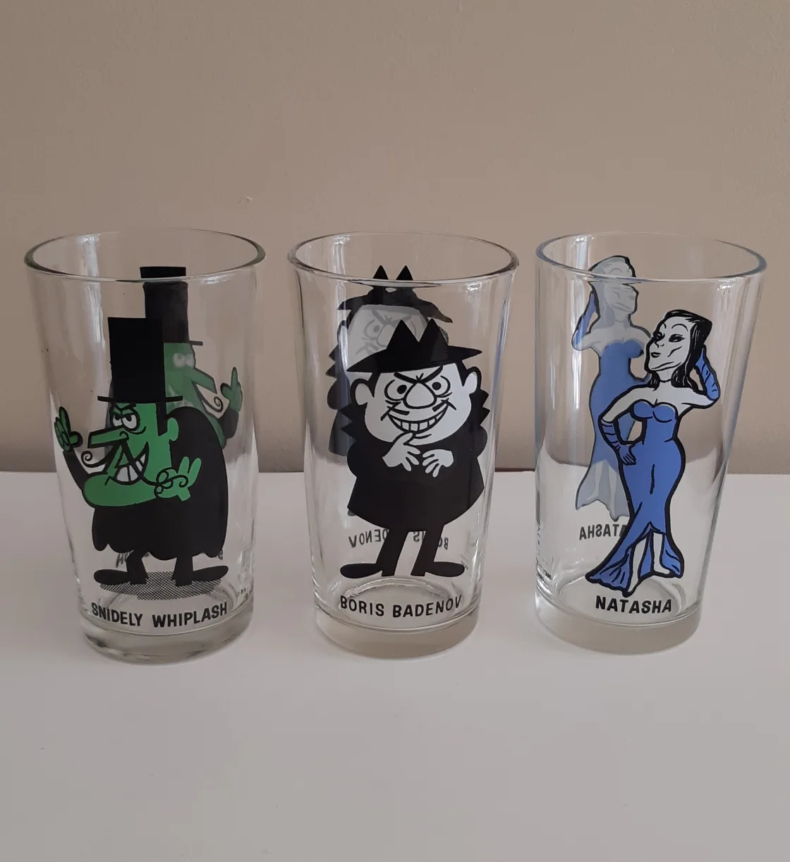 Complete Set of Rocky and Bullwinkle Pepsi Glasses image indicator(2)