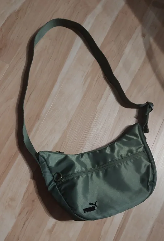 BRAND NEW PUMA Olive Green Crossover Bag with tags 💚 image indicator(6)