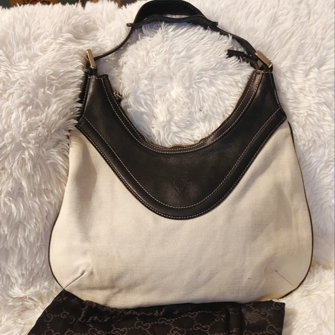 Gucci Beige and Brown Leather Shoulder Bag thumbnail