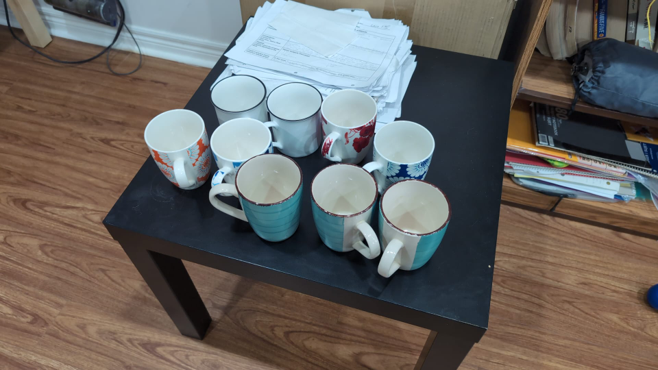 Set of Mugs - Assorted Colours and Patterns - photo 2