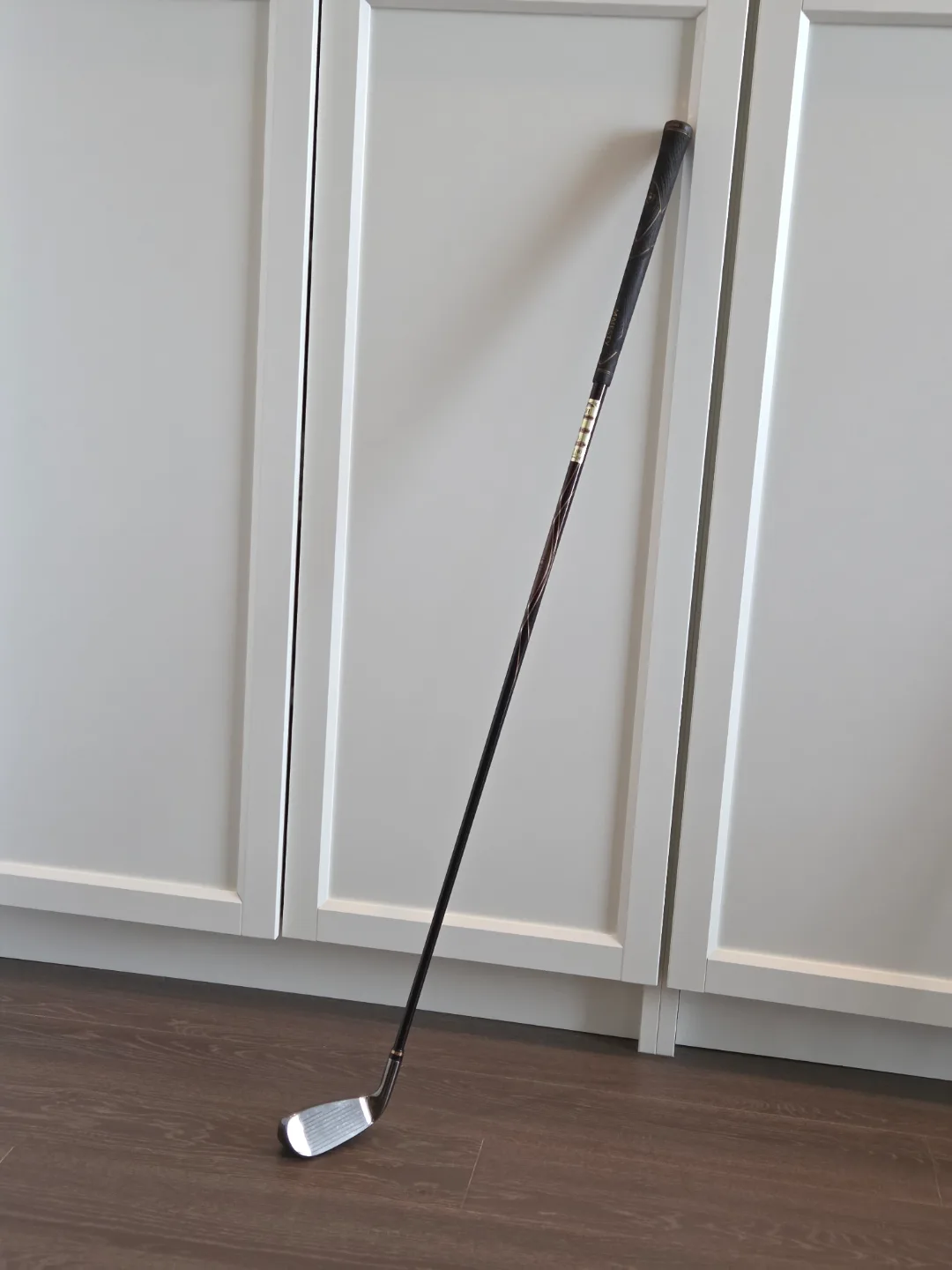 Maruman Majesty golf club 6 Hybrid club for ladies or seniors image indicator(3)