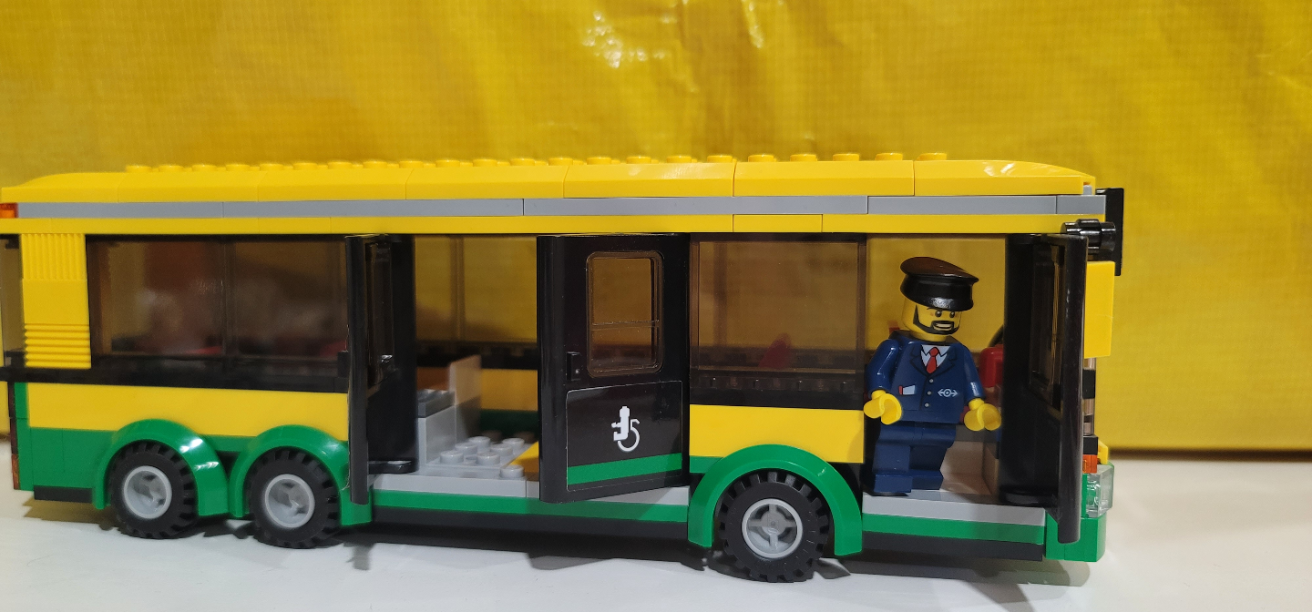LEGO City Electric Hybrid Bus as is - photo 2