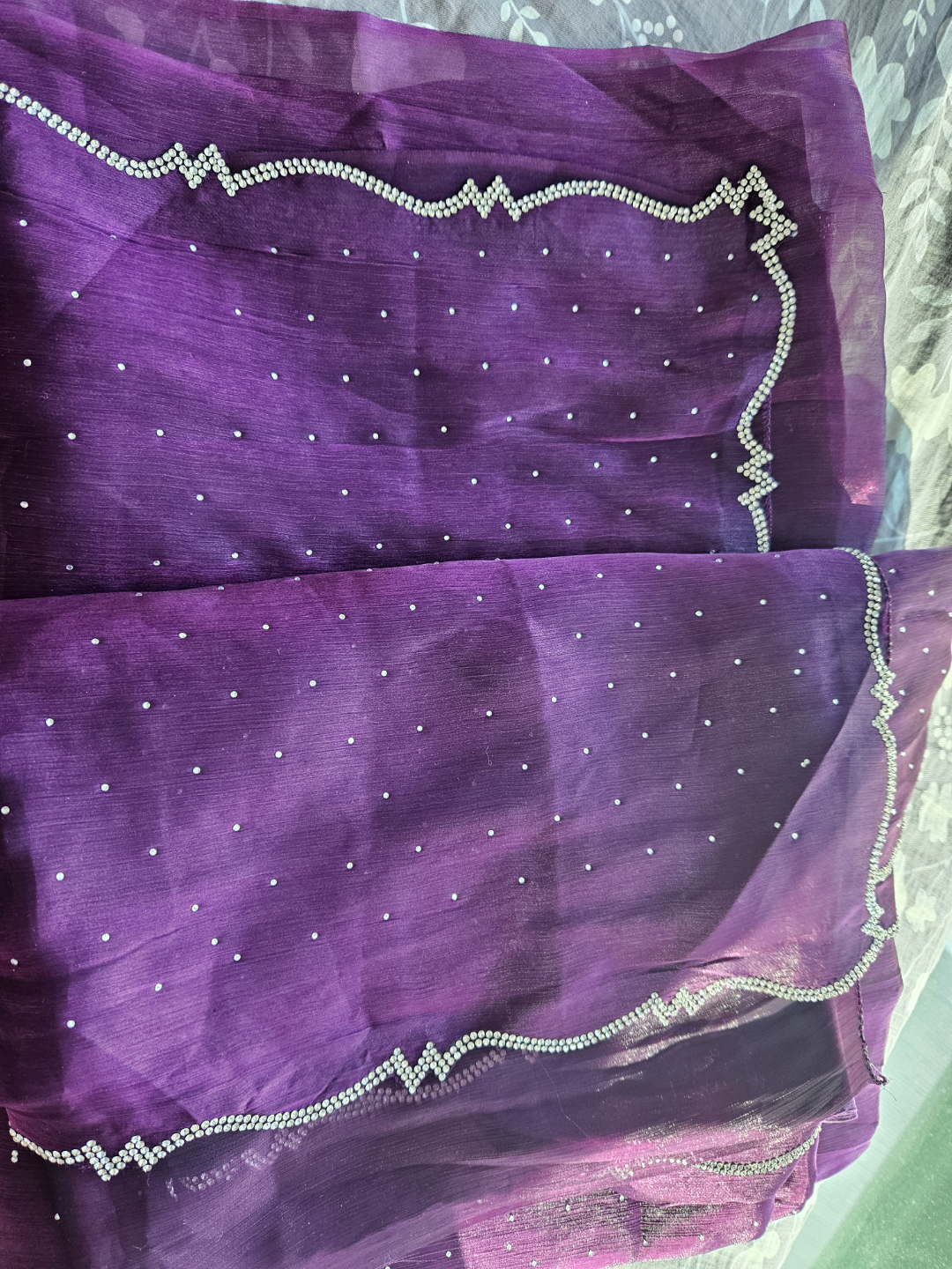 Purple embellished blouse and Saree - photo 2