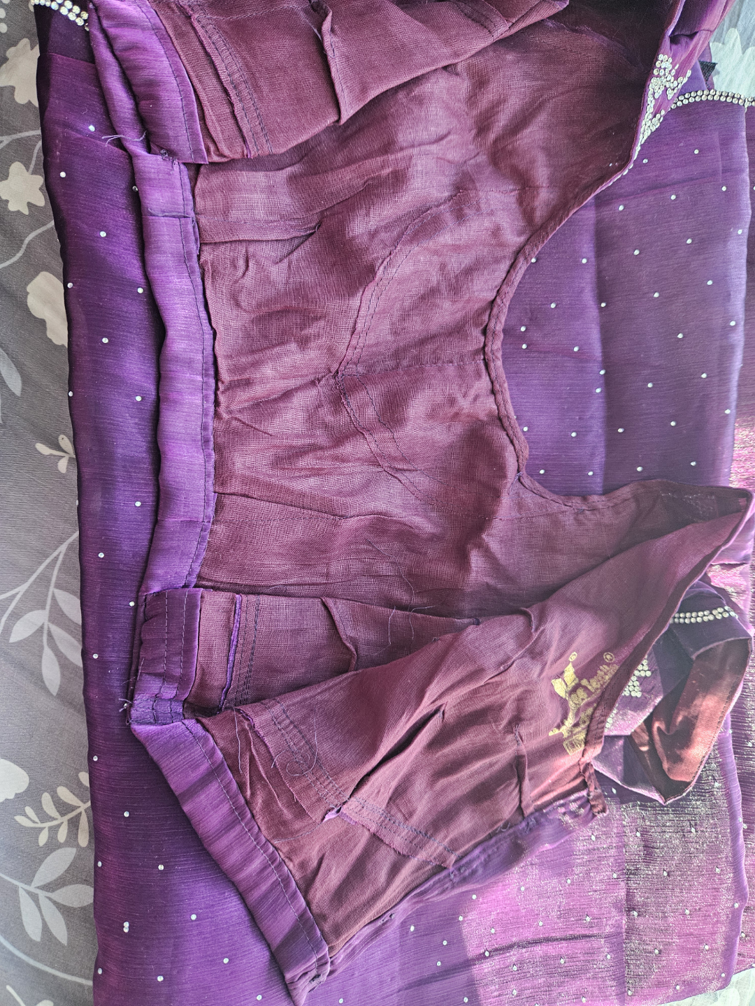 Purple embellished blouse and Saree - photo 4