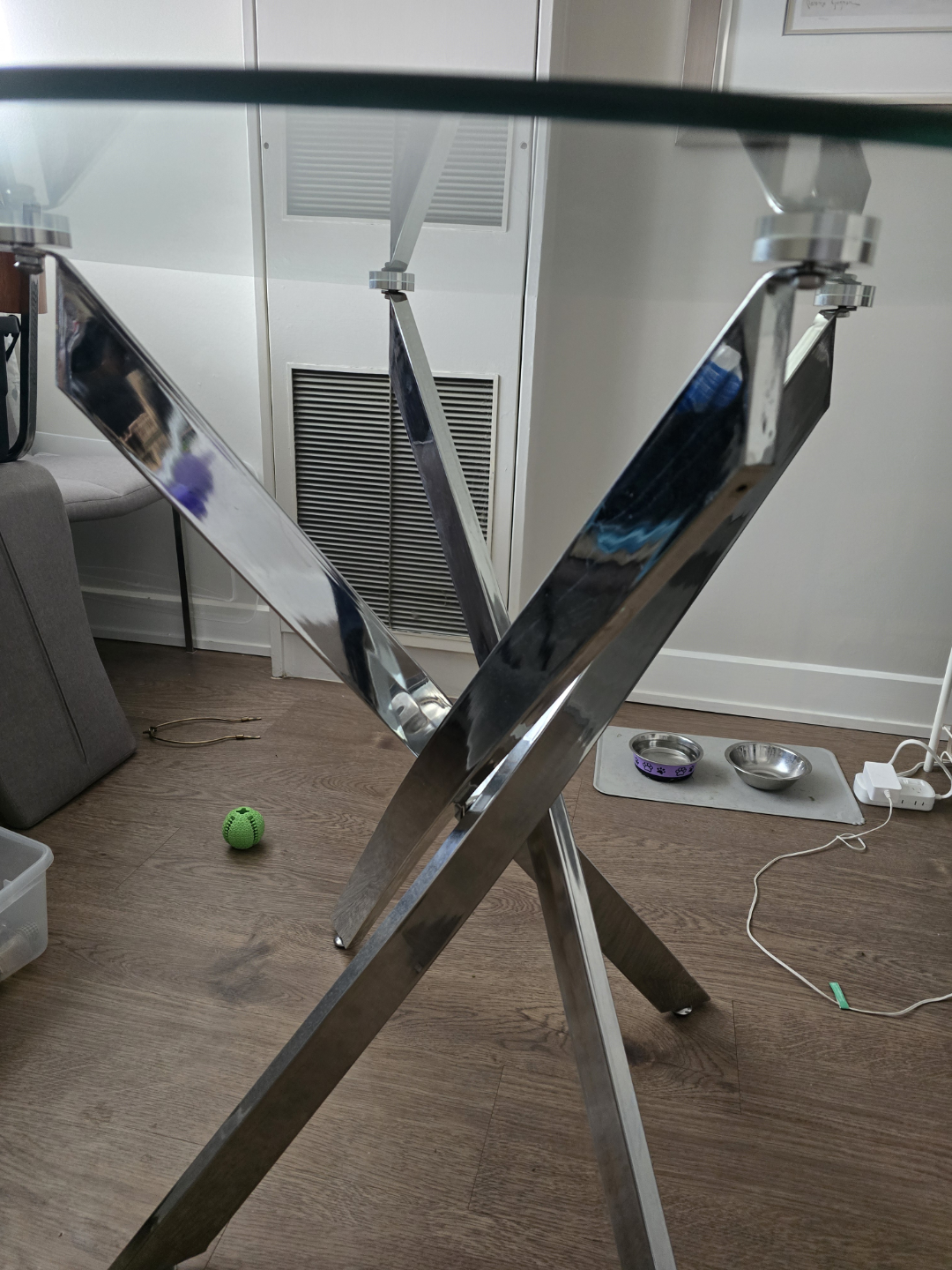 Round Glass Dining Table with Chrome Legs - photo 4