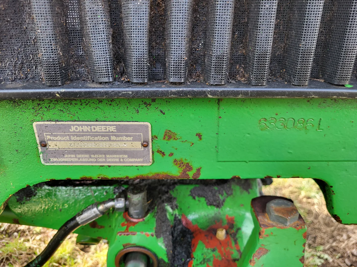 John Deere 2355 Tractor 4WD with 175 Front Loader image indicator(3)