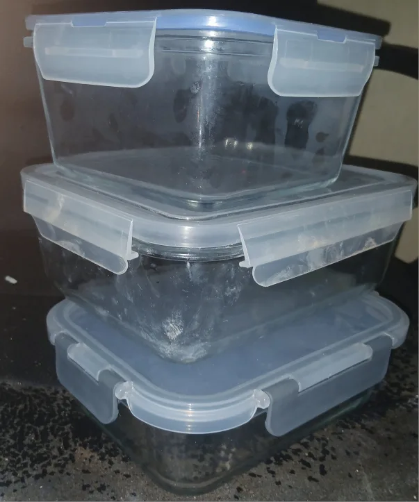 Set of Three Glass Food Storage Containers with Lids thumbnail