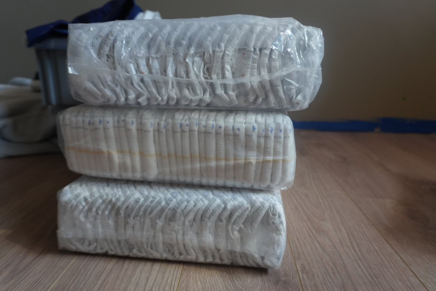 Huggies Diapers Size 2 - photo 2