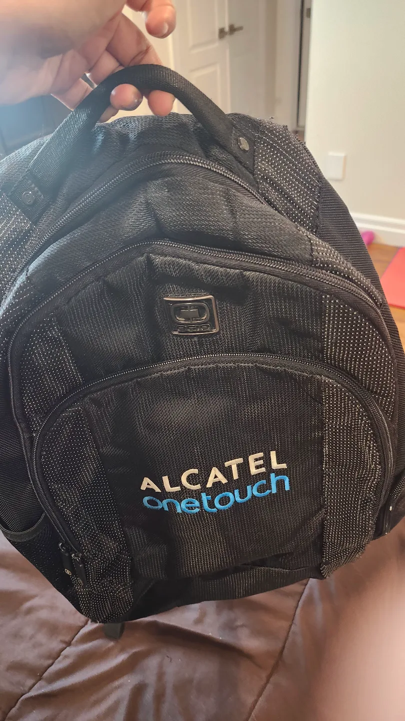 Alcatel OneTouch Branded LAPTOP Backpack by OGIO image indicator(3)
