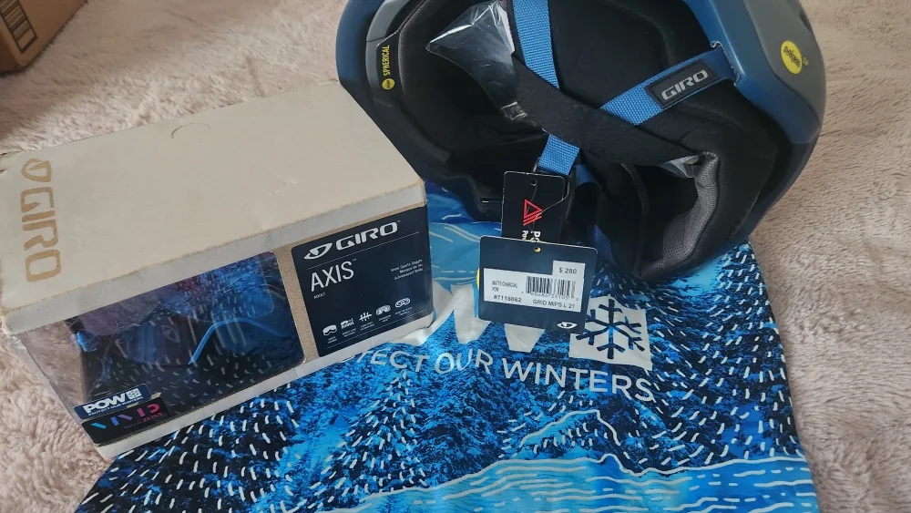 New! Giro Axis Snow Helmet and Goggles Package image indicator(3)