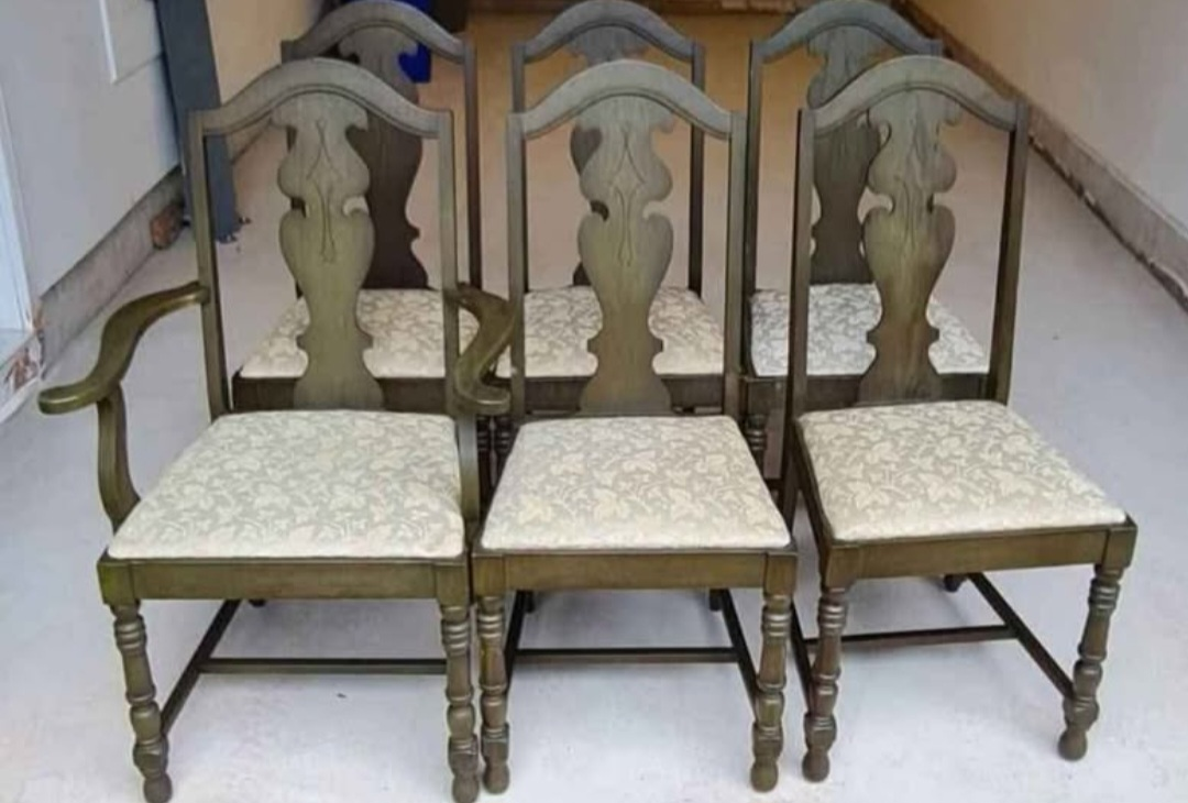 6 Dining Chairs