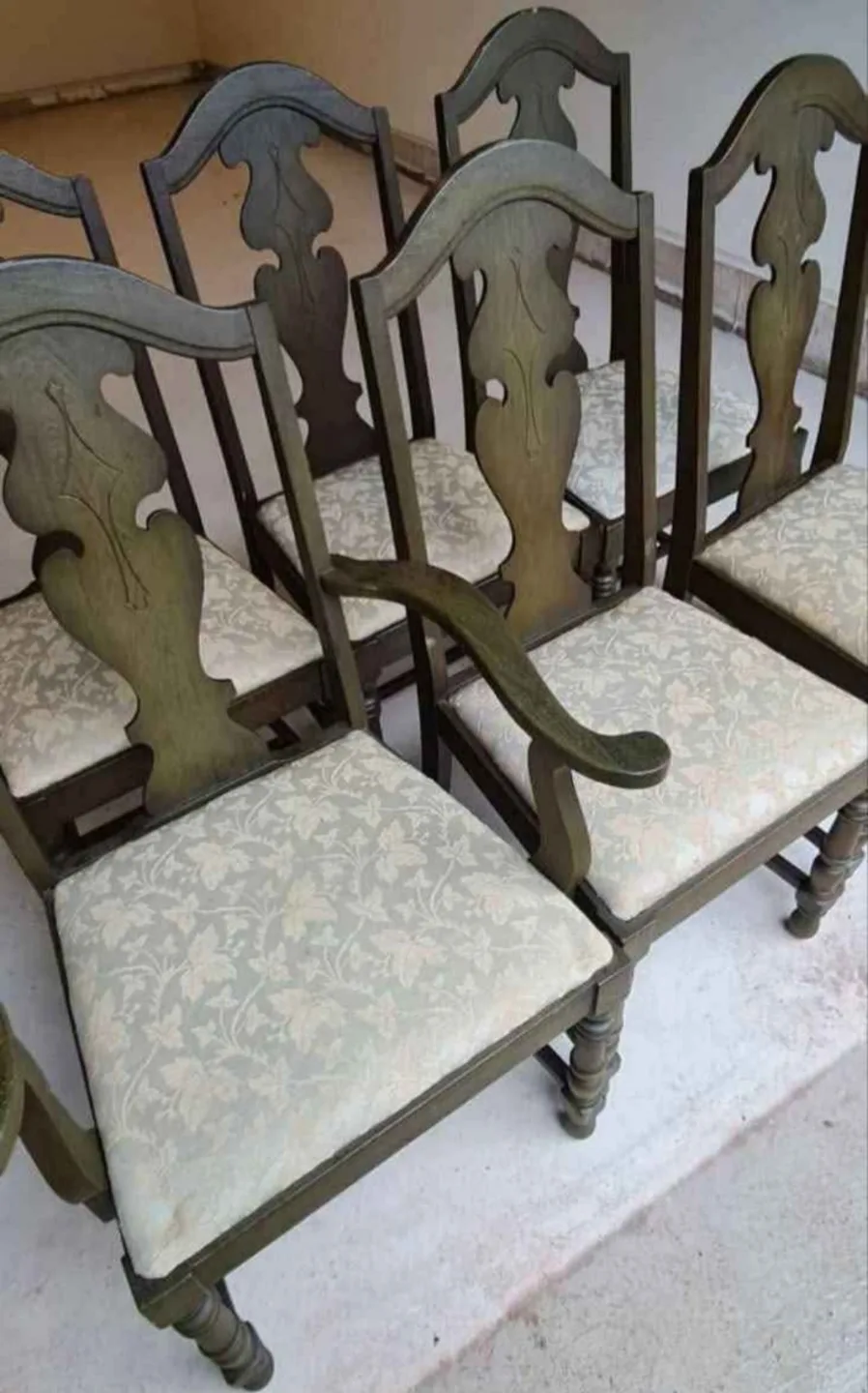 6 Dining Chairs image indicator(2)