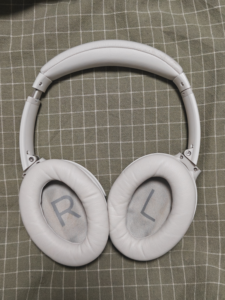 Bose QC 45 Noise Cancelling Headphones - White - photo 3