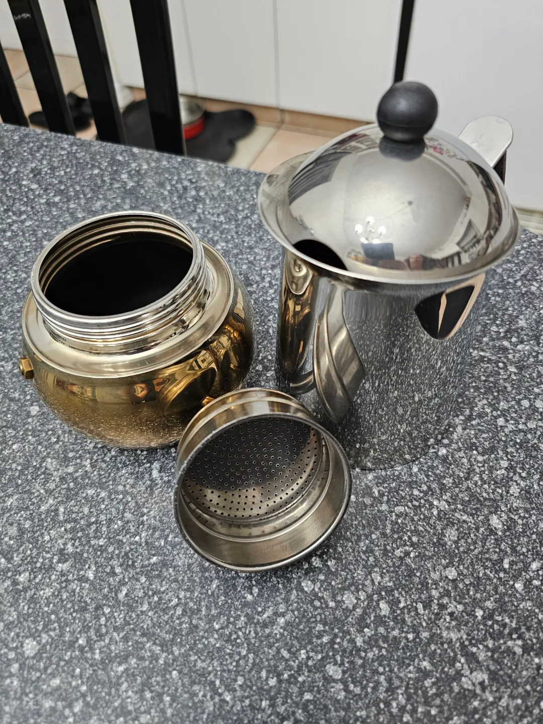 Vintage Bialetti Moka Express Stovetop Espresso Maker image indicator(6)