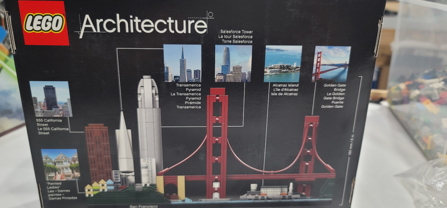 LEGO Architecture San Francisco Skyline 21043 - photo 2