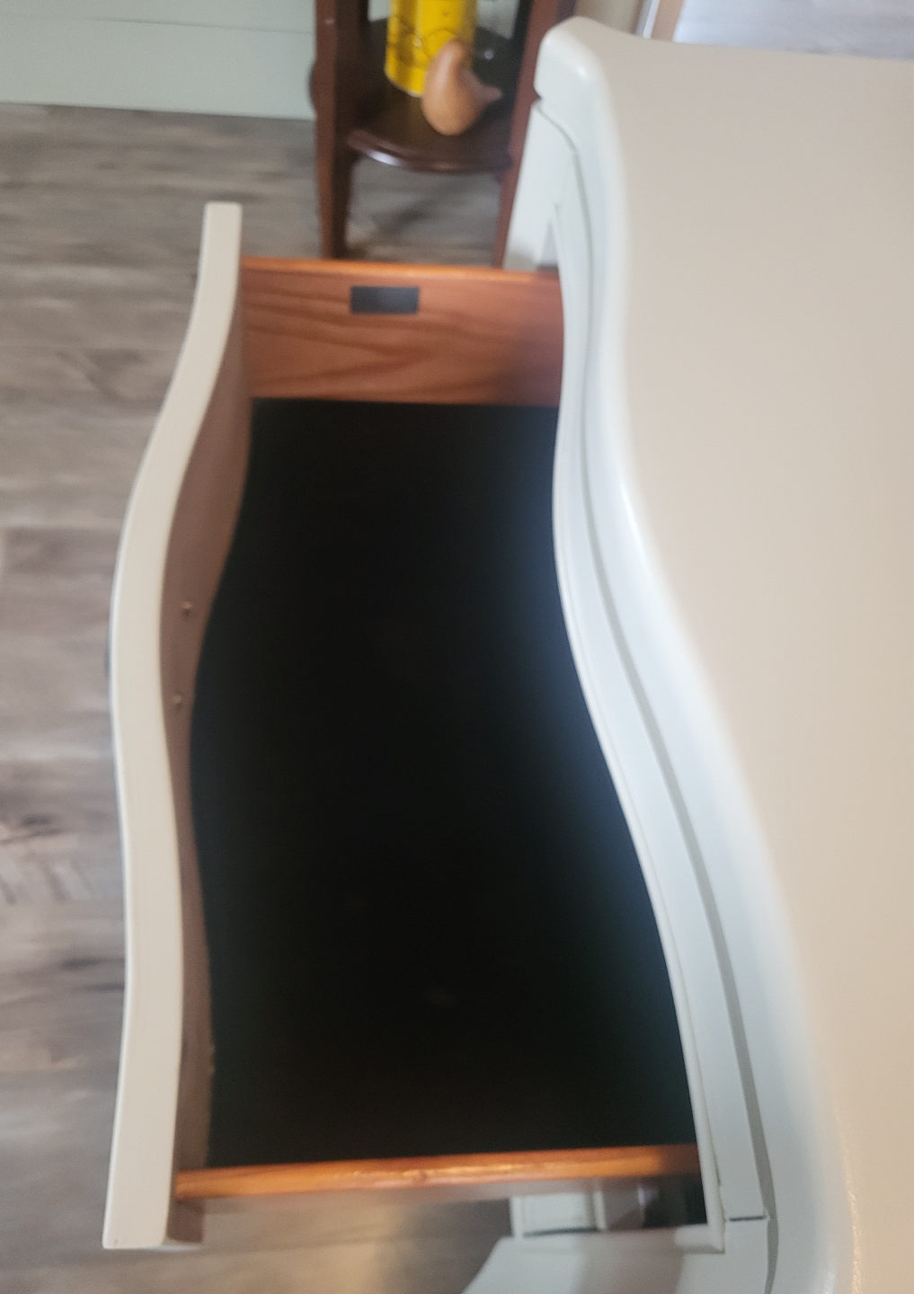 Pair of Two-Drawer Nightstands - Off-White - photo 4