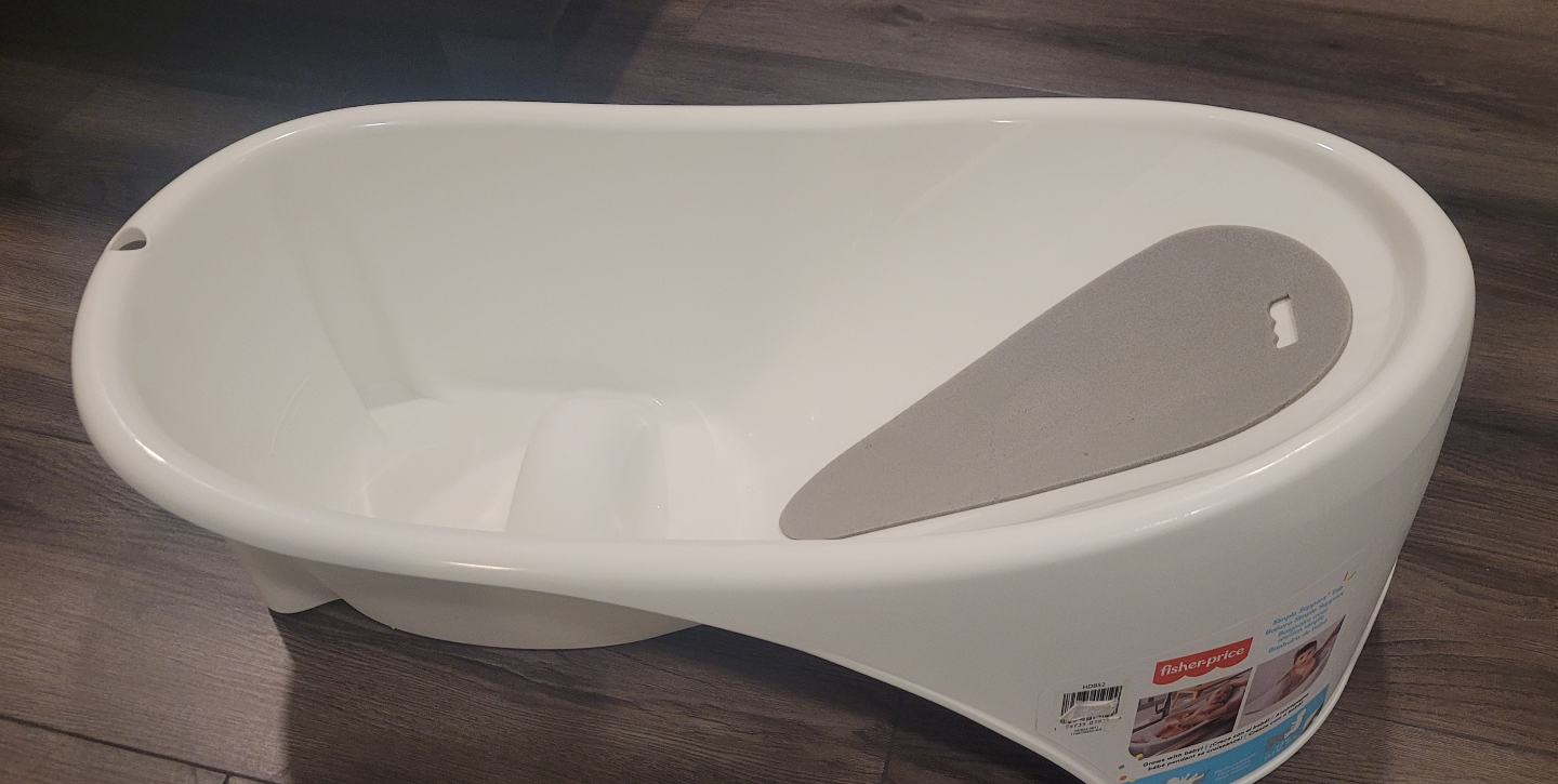 Fisher Price Baby Bath Tub with Newborn Support