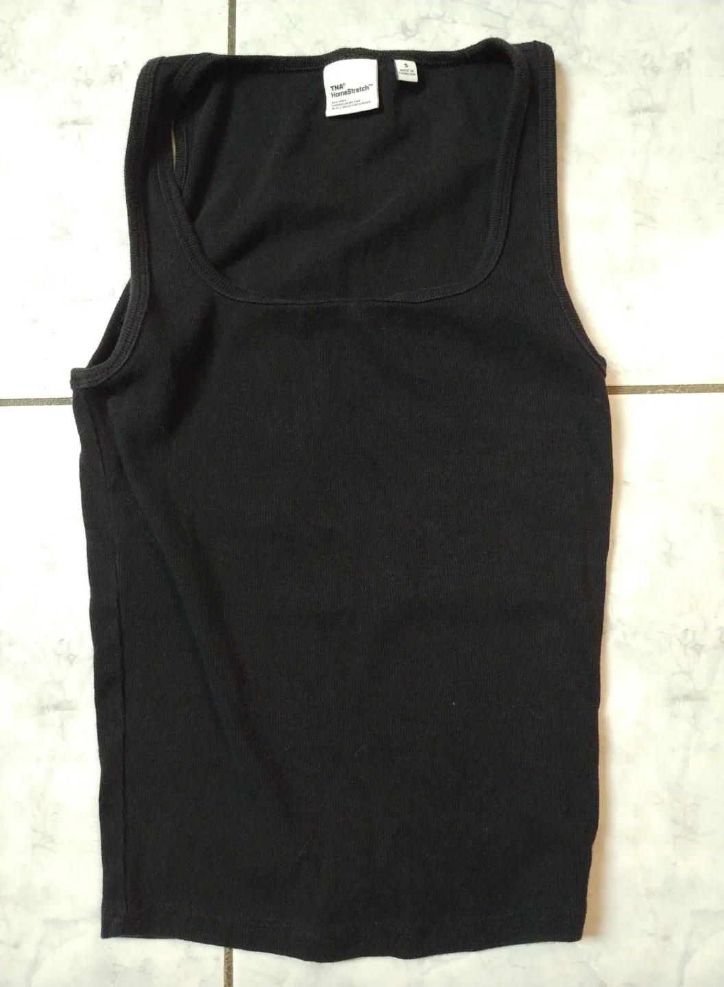 Aritizia TNA Homestretch Tank Top (S) image indicator(3)