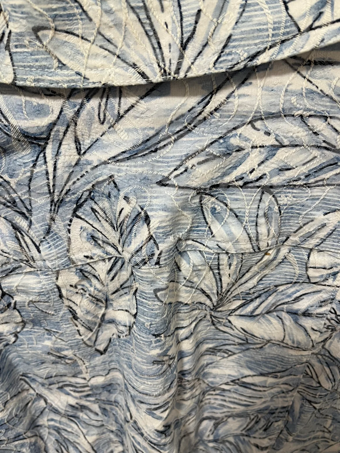 TanJay Women's Size 12P Floral Button-Up Jacket image indicator(6)