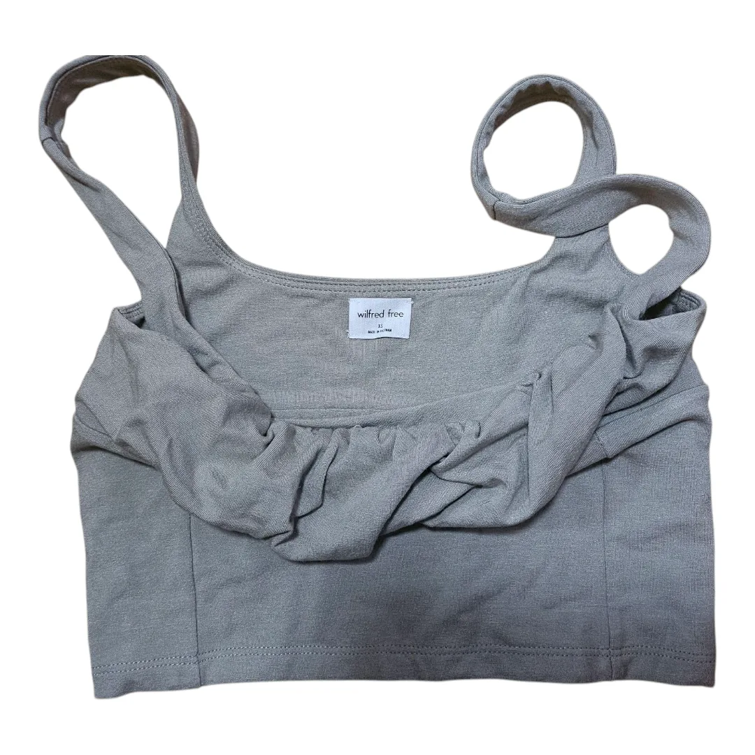 Wilfred Free (Aritzia) crop top image indicator(2)
