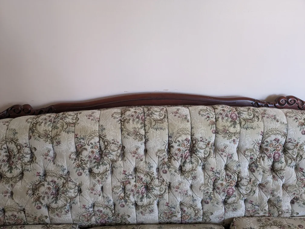 Vintage Floral Sofa and Armchair Set image indicator(7)
