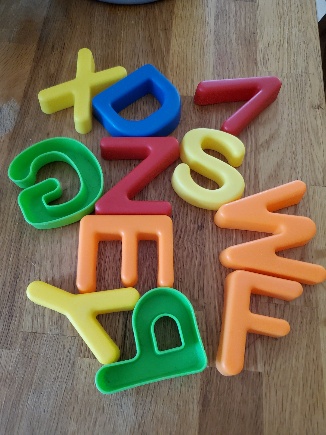 oversized Letters for Kids. #freecycle