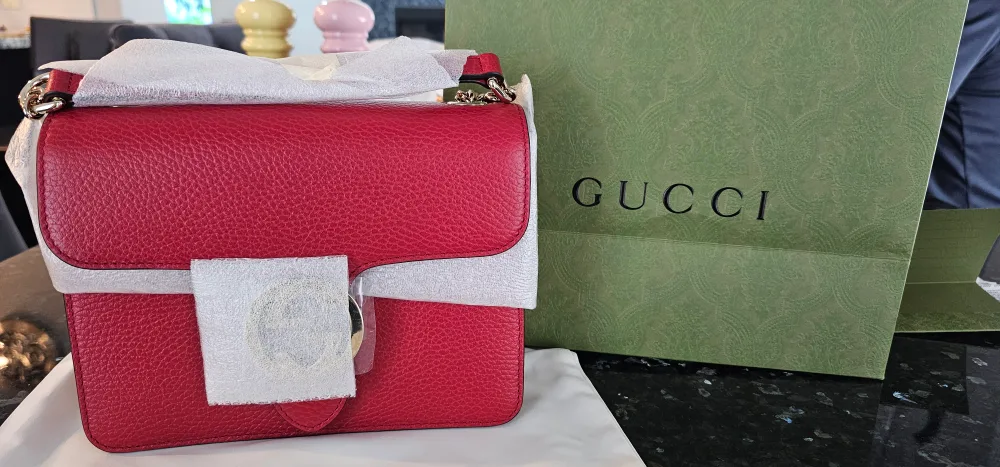Gucci Red Leather Shoulder Bag image indicator(4)
