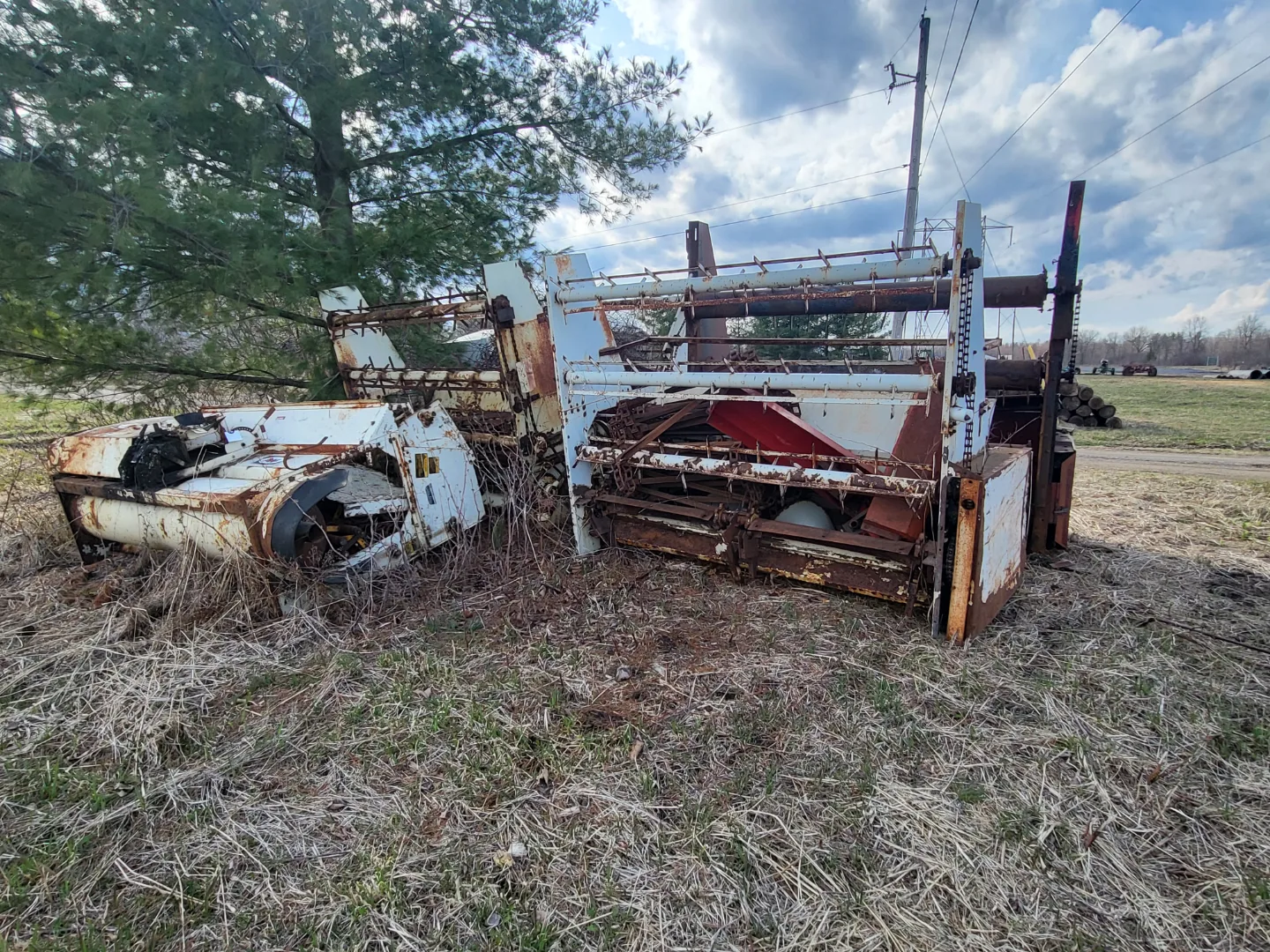 Gehl & Dion Forage Wagon Head with Apron Chains image indicator(2)