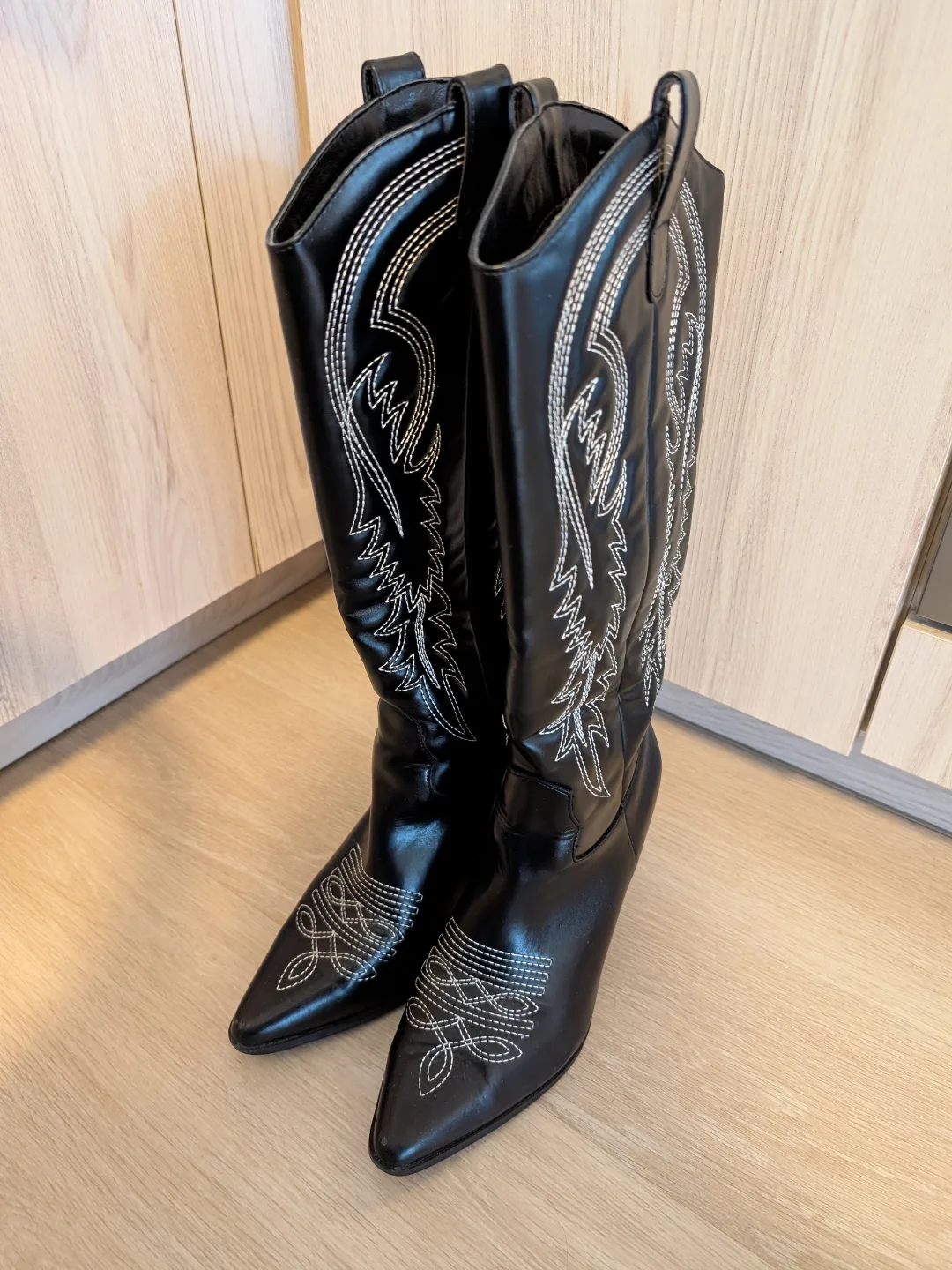 Women's Black Western Knee High Boots thumbnail