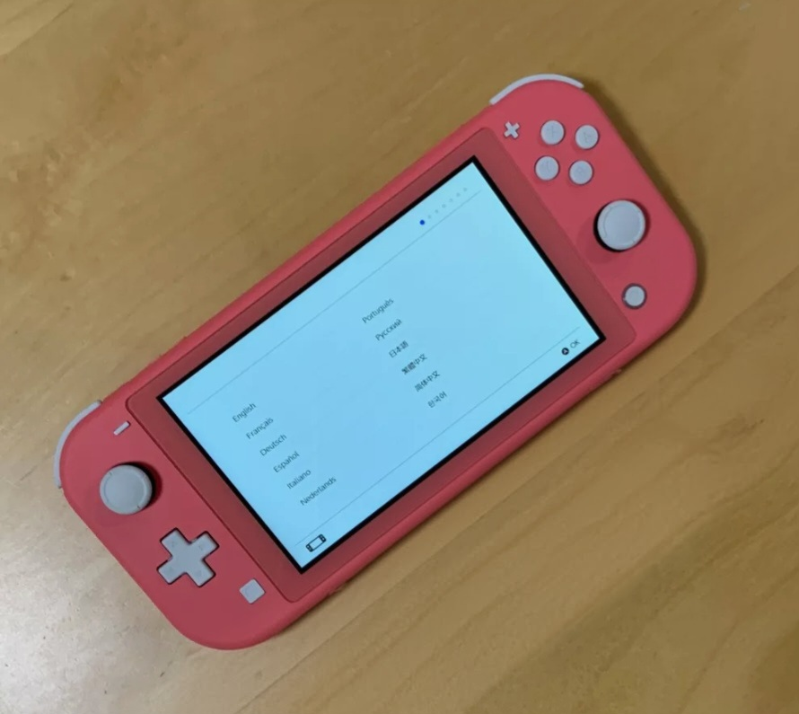 Nintendo Switch Lite Coral Pink - photo 3