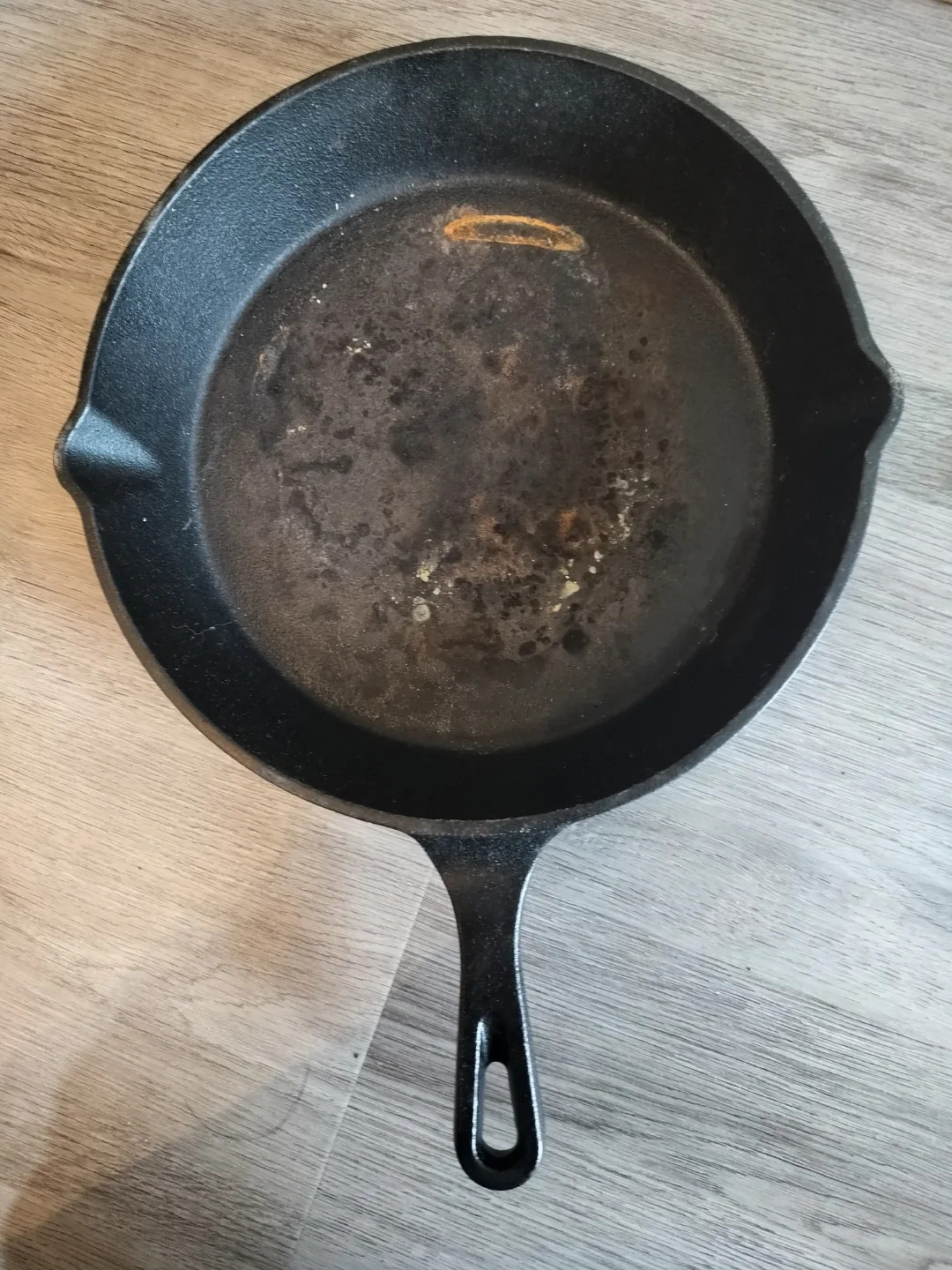 Vintage Cast Iron Skillet 10 inch thumbnail