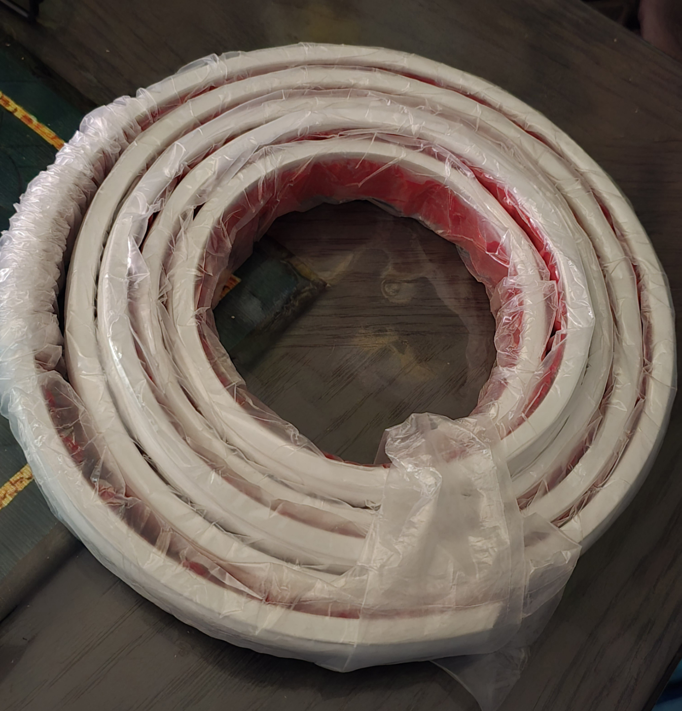White Flexible Wall Baseboard Moulding