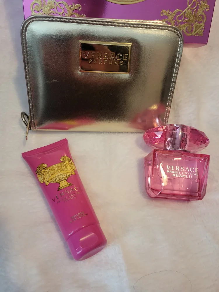Versace Bright Crystal Absolu 3PC GIFT SET 90 ml image indicator(2)