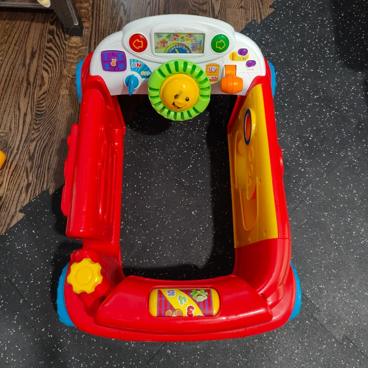 Set of Fisher-Price Baby Activity Centers Car and House image indicator(4)