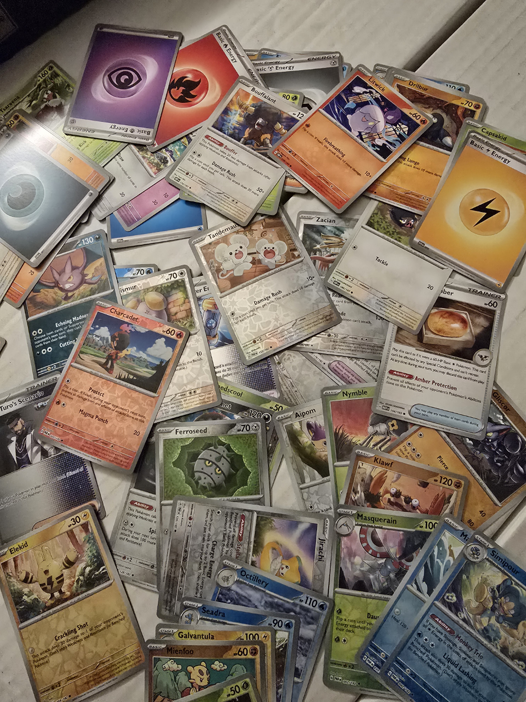 Bulk Magic: The Gathering & Pokémon Cards