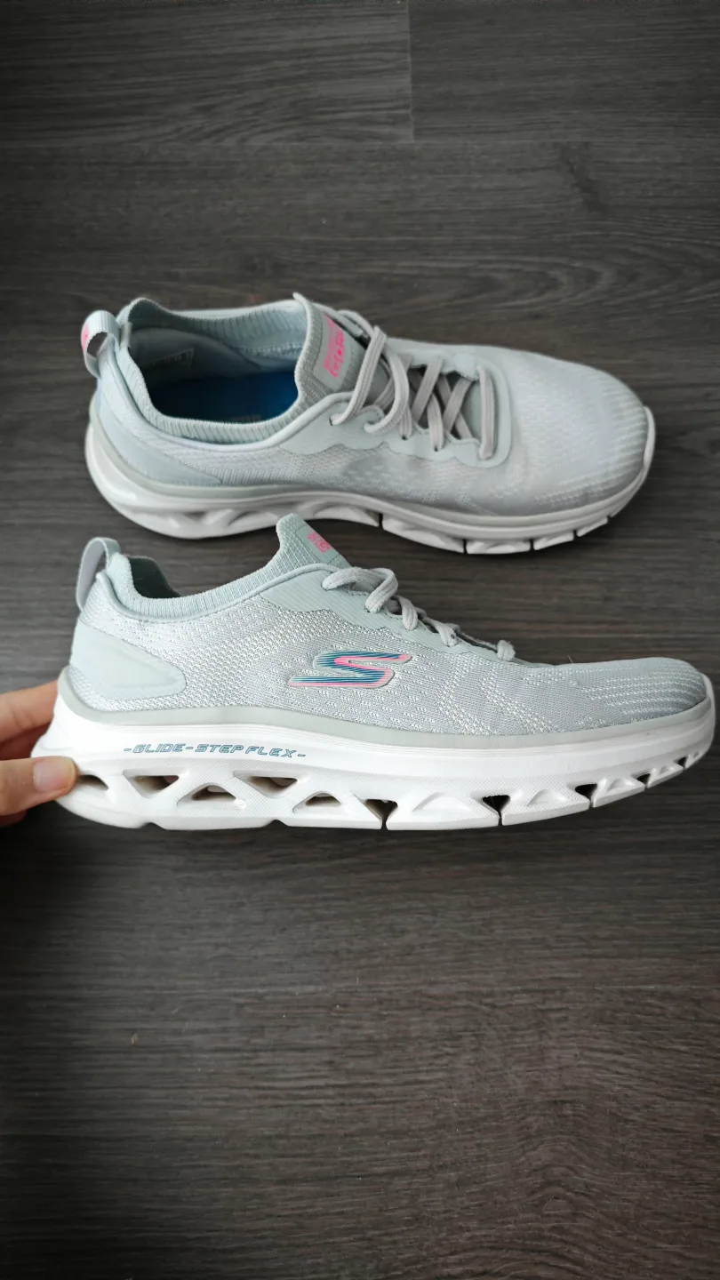 Skechers Running Shoes image indicator(2)