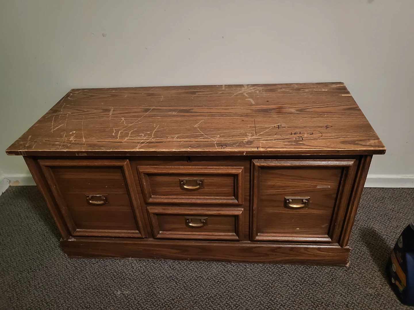 Vintage Lane cedar Storage CHEST** FREE - photo 2